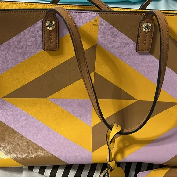 Henri Bendel purse and wallet - Picture 8 of 9